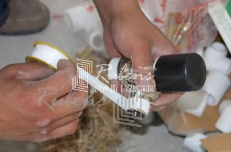 丝瓜视频黄片APP：暖氣片安裝圖文教程攻略8
